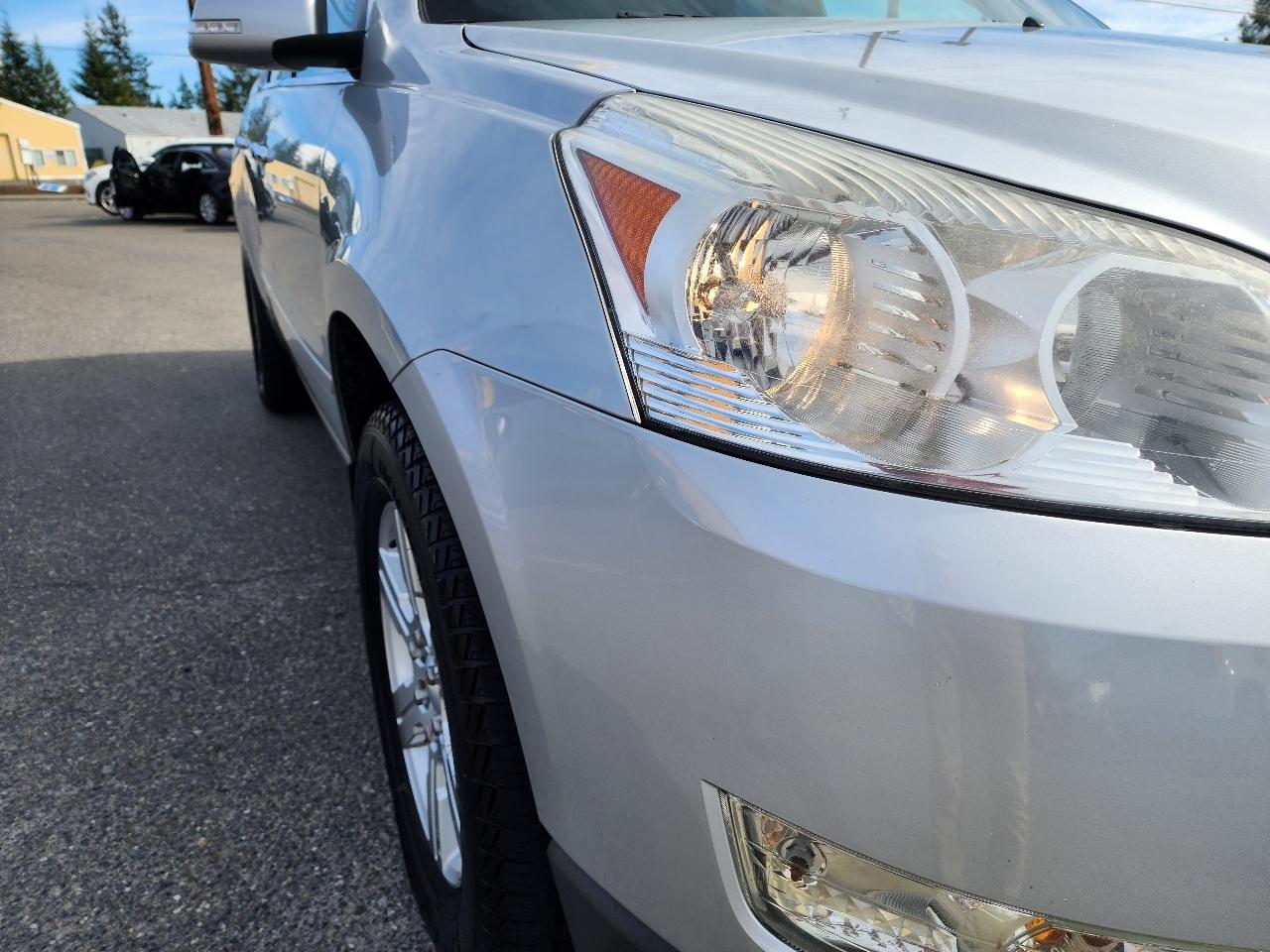 Chevrolet Traverse LT AWD 2012