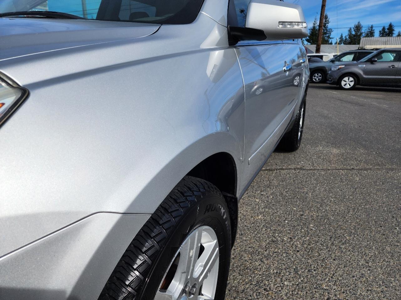 Chevrolet Traverse LT AWD 2012