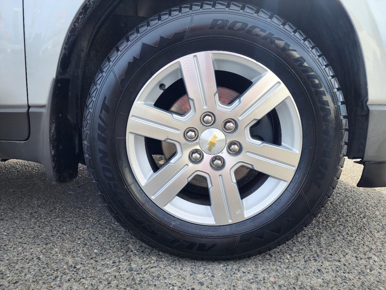 Chevrolet Traverse LT AWD 2012