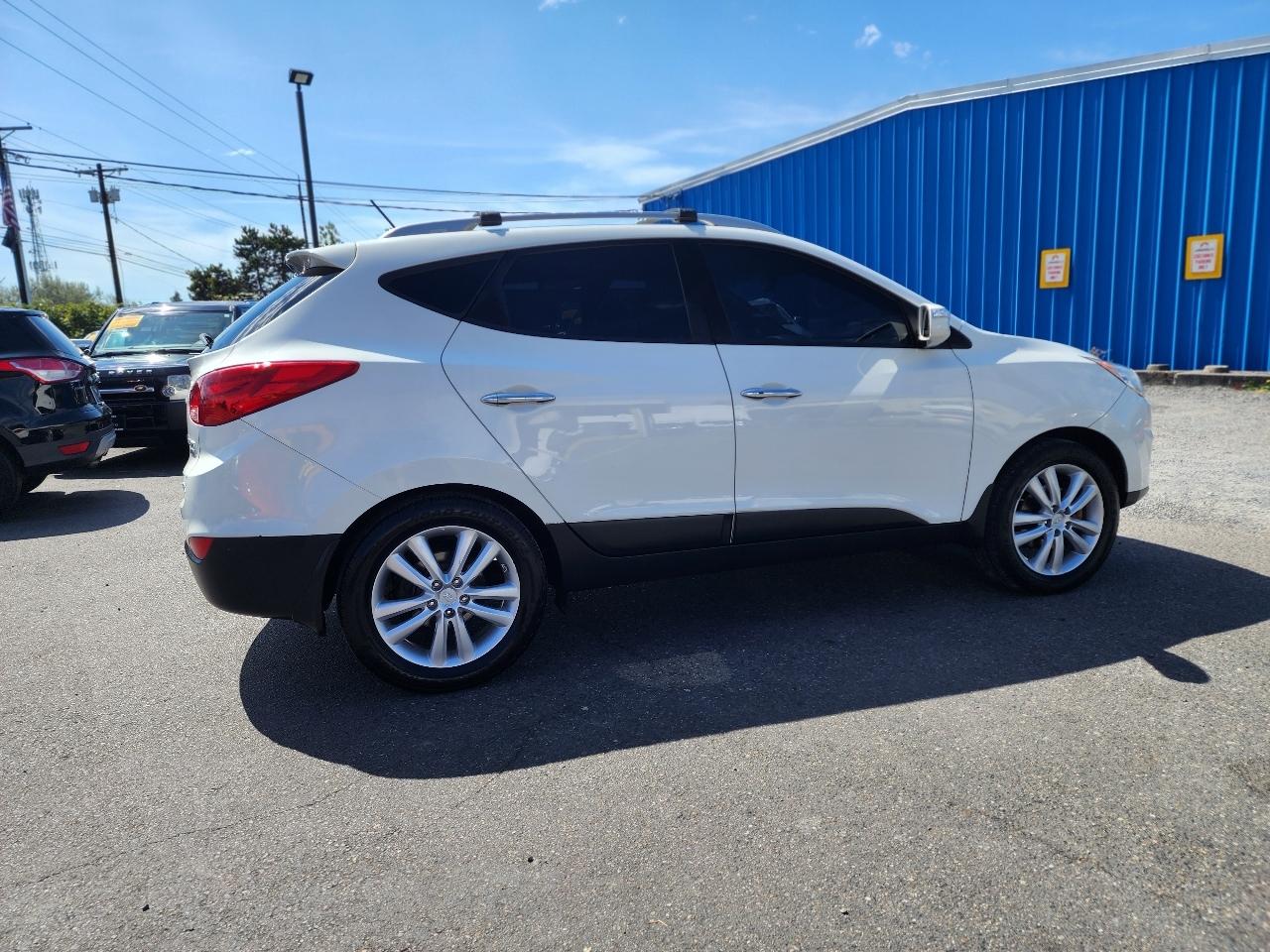 Hyundai Tucson Limited AWD 2013