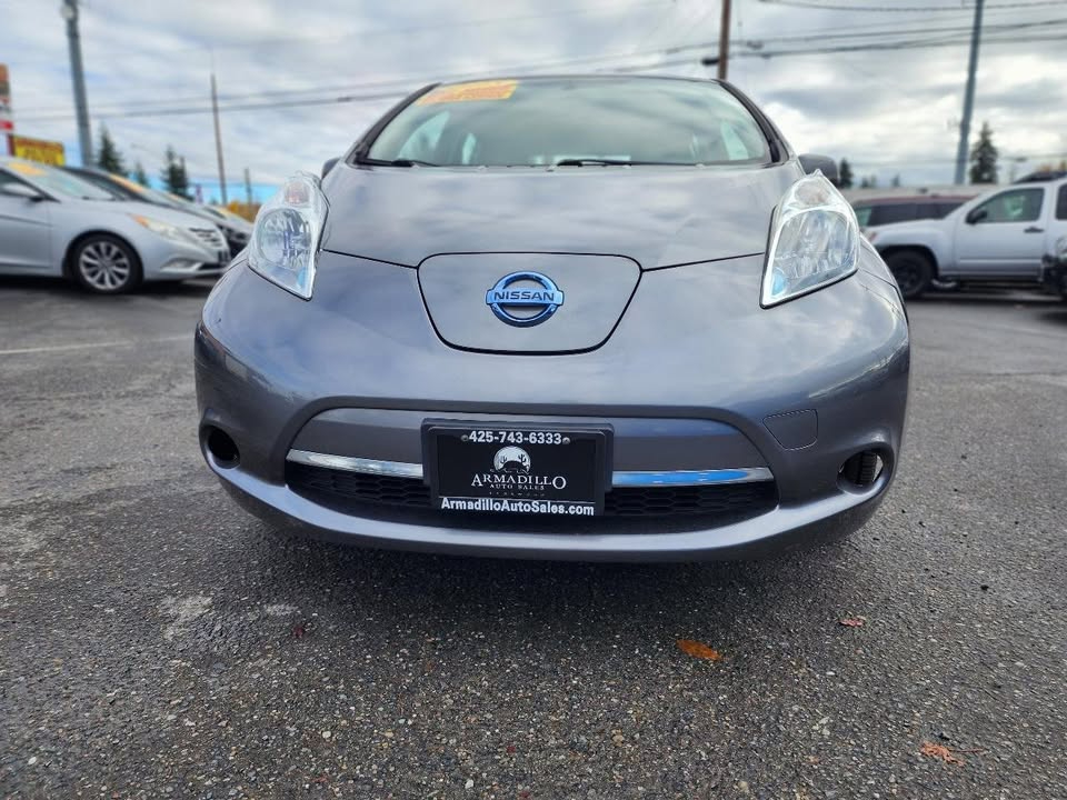 Nissan Leaf S 2015