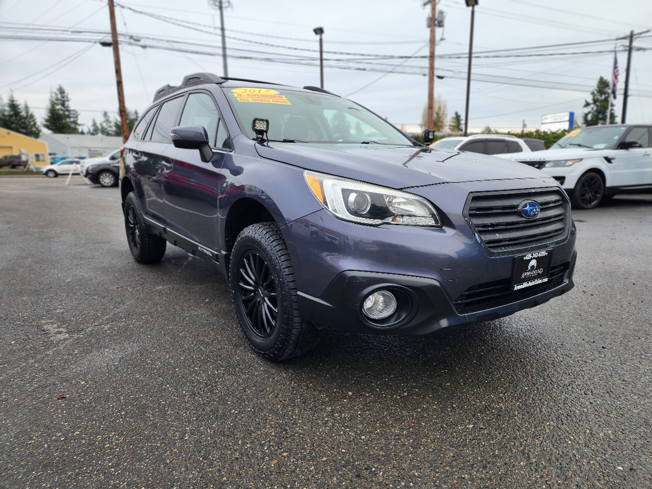 2017 Subaru Outback 2.5i Premium photo 2