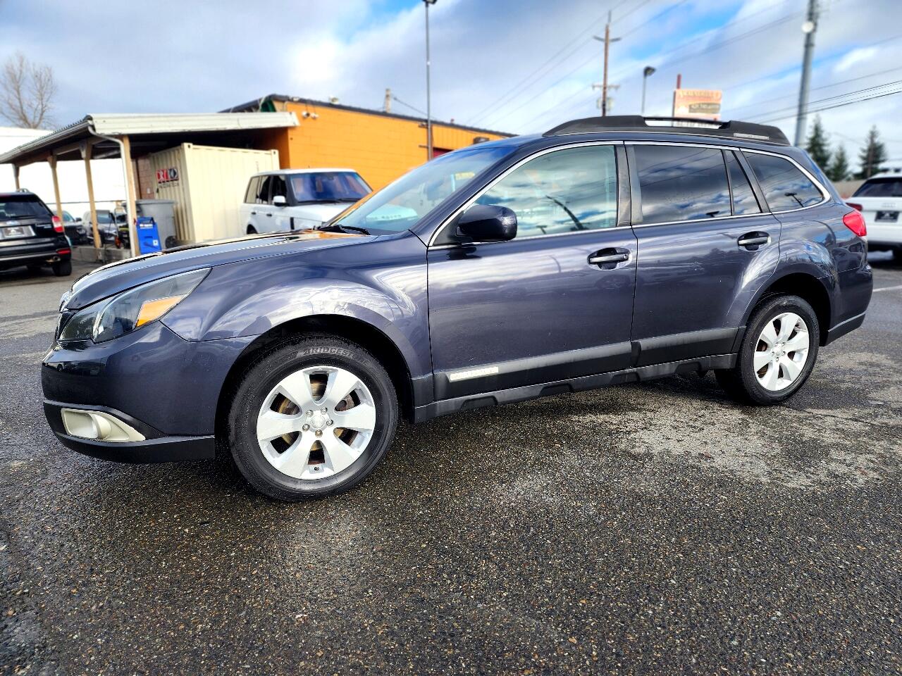 Subaru Outback 2.5i Limited 2011