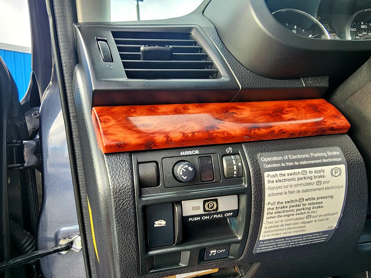 Subaru Outback 2.5i Limited 2011