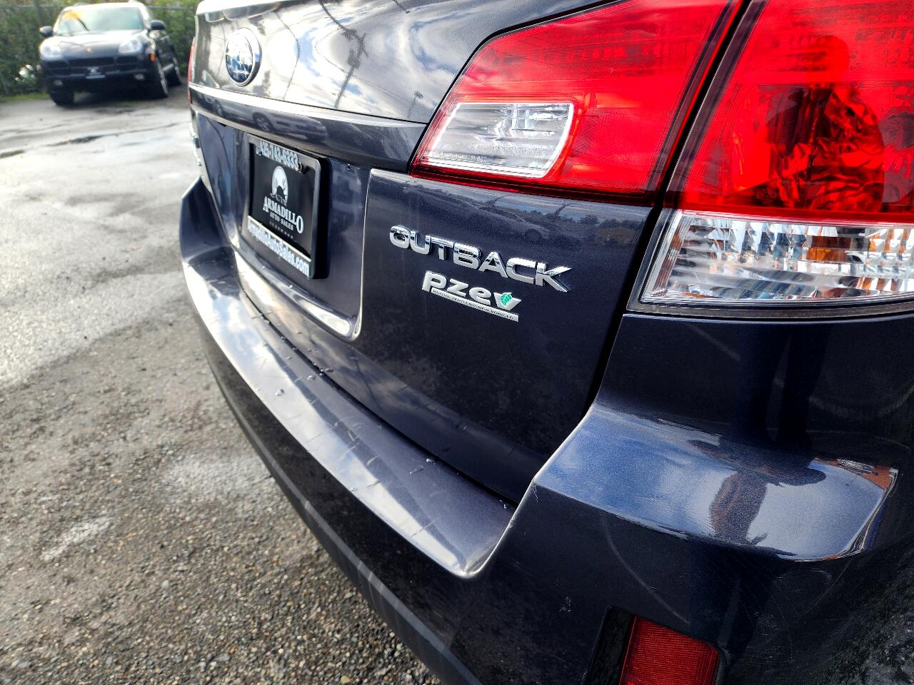 Subaru Outback 2.5i Limited 2011