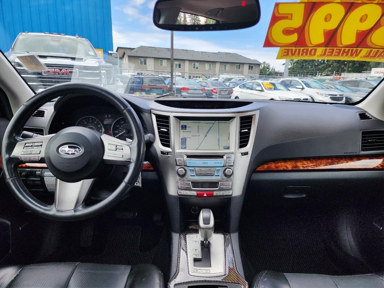 Subaru Outback 2.5i Limited 2011