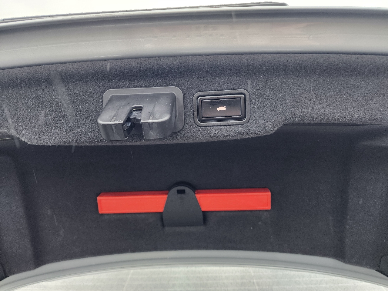 Audi A8 4.2 Quattro 2012