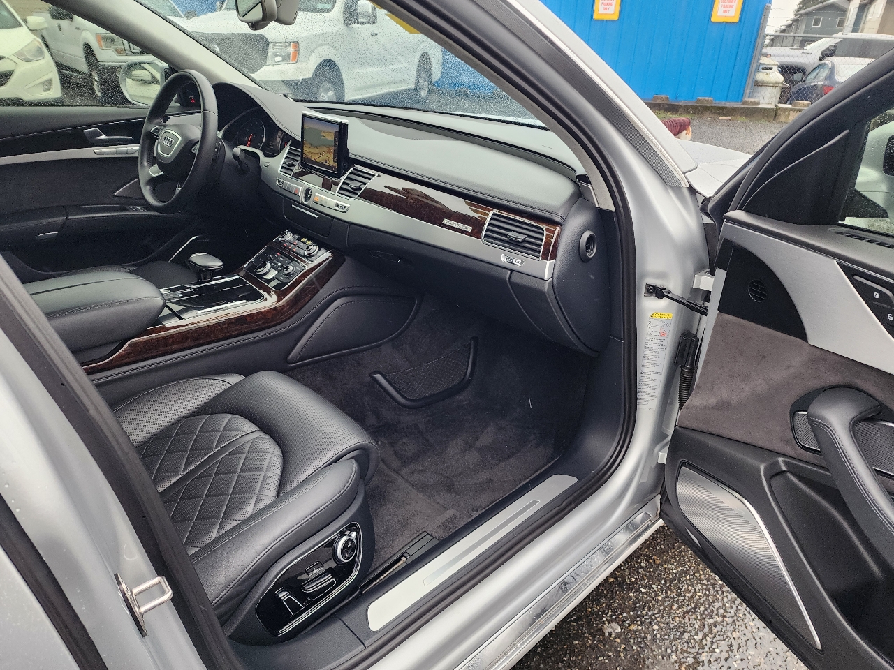 Audi A8 4.2 Quattro 2012