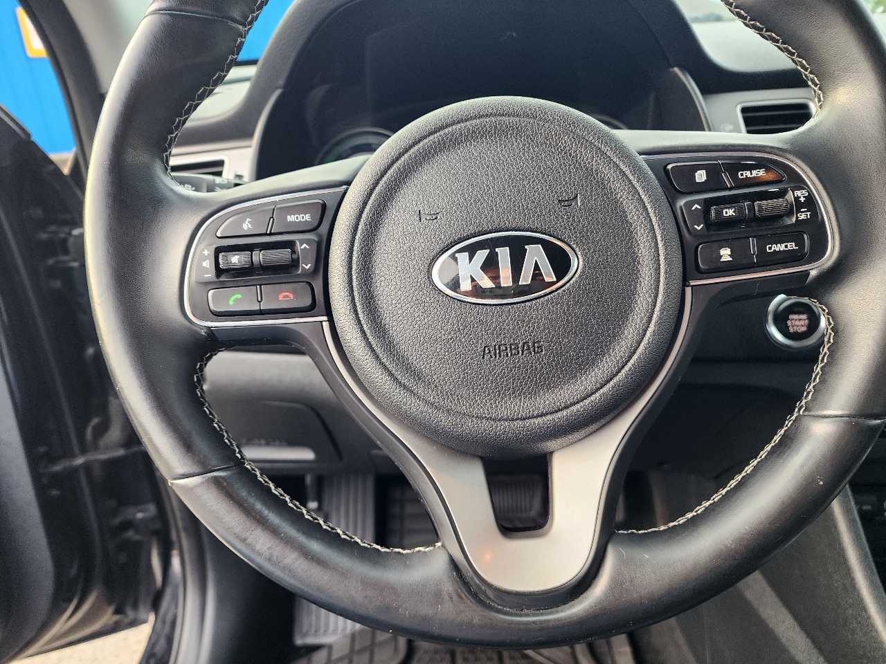 Kia Niro LX 2018