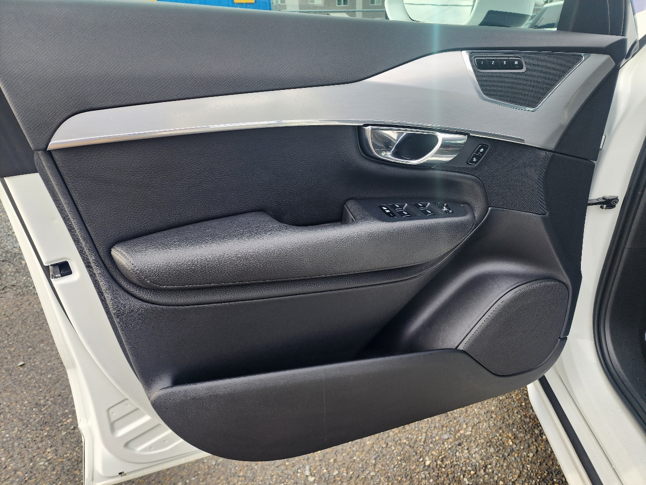 Volvo XC90 AWD 4dr T5 Momentum 2016