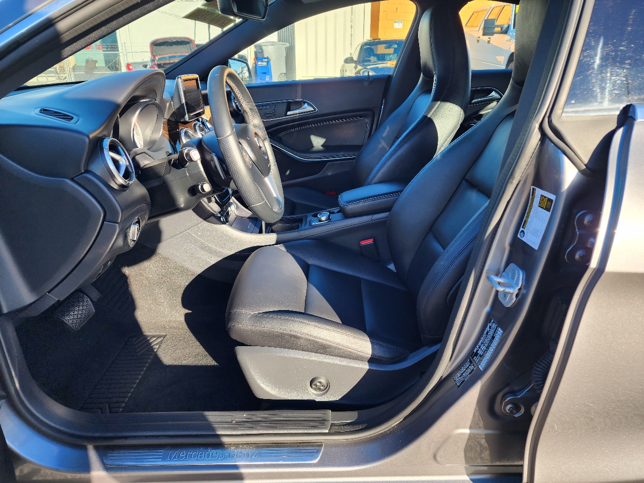 Mercedes-Benz CLA-Class  2014