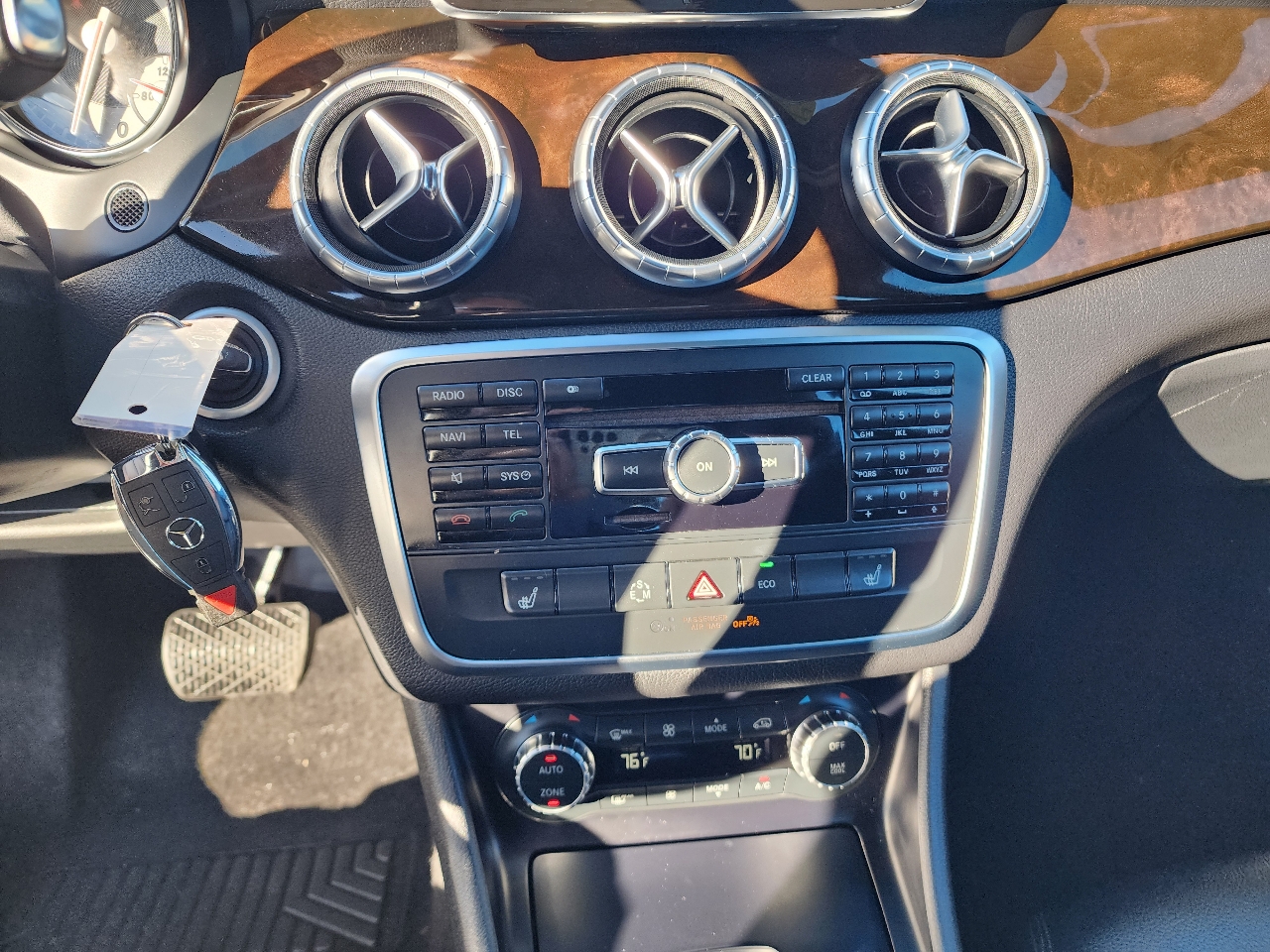 Mercedes-Benz CLA-Class  2014