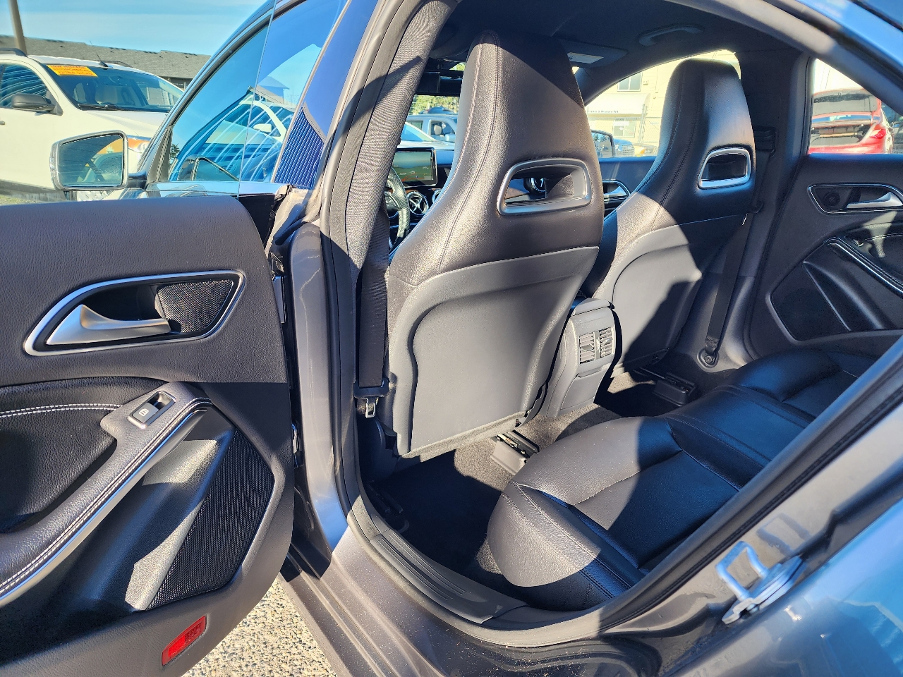 Mercedes-Benz CLA-Class  2014