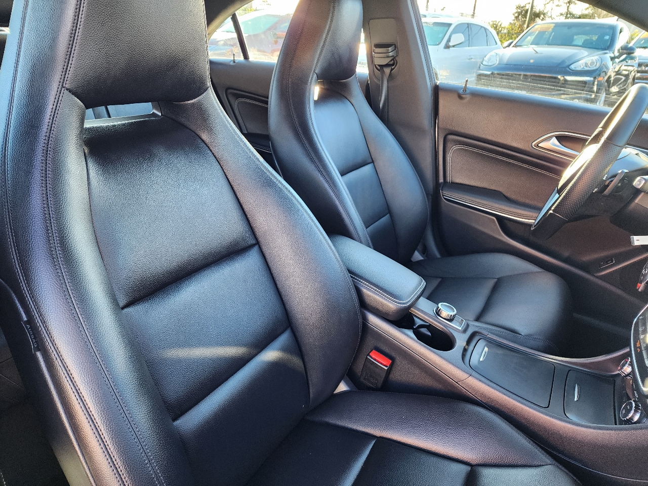 Mercedes-Benz CLA-Class  2014