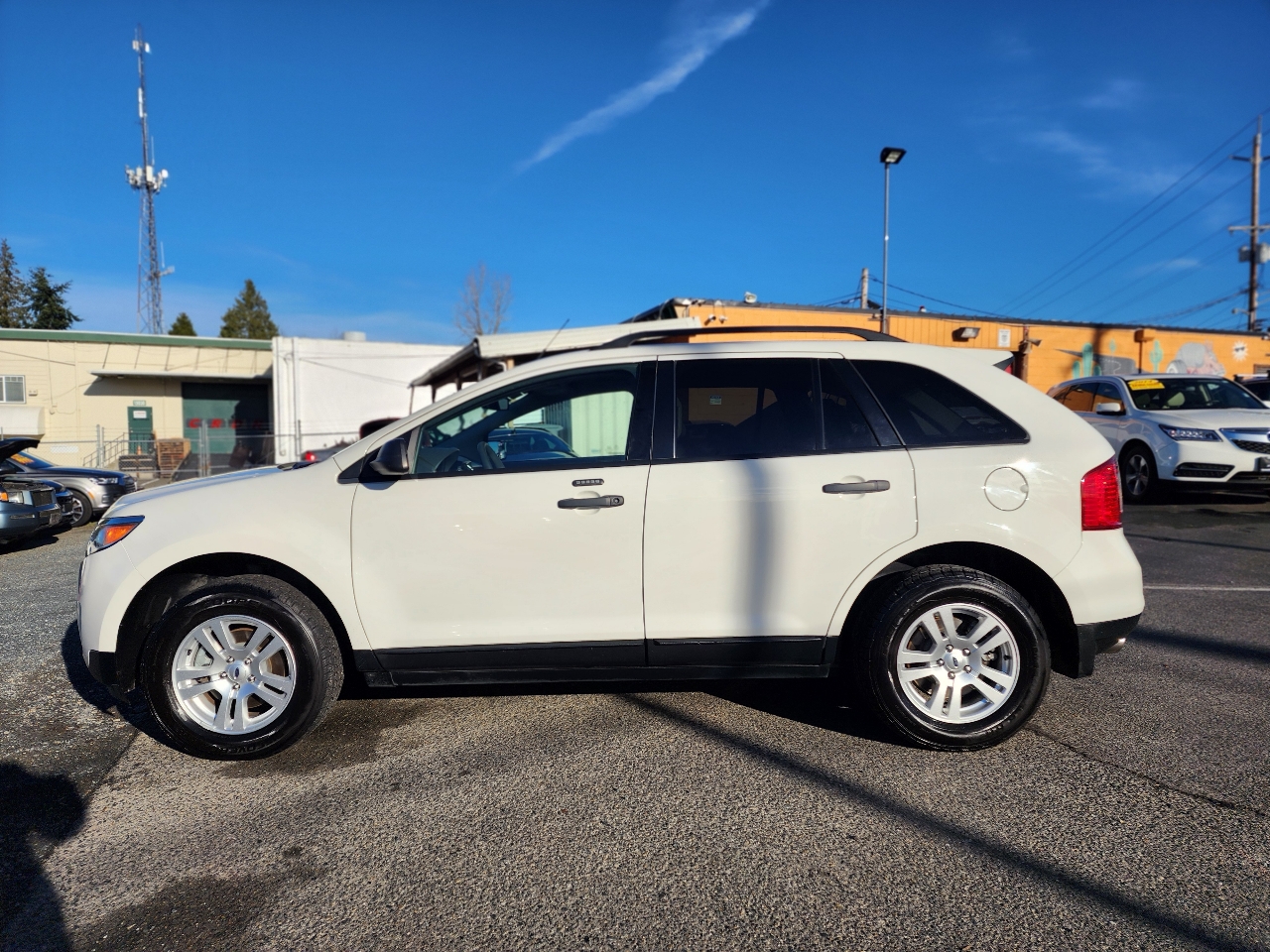Ford Edge 4dr SE FWD 2012
