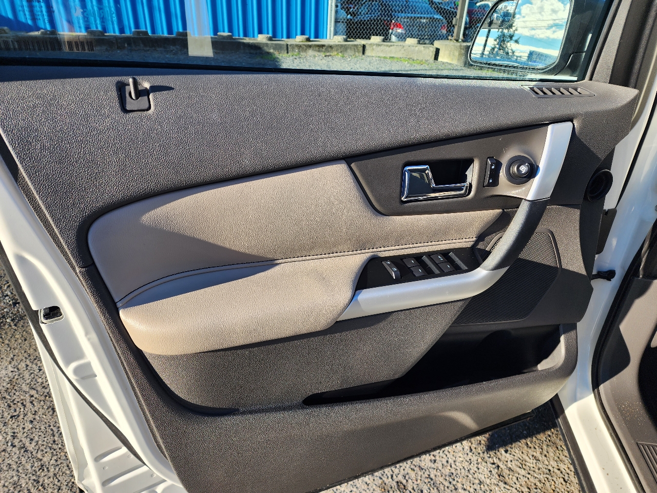 Ford Edge 4dr SE FWD 2012