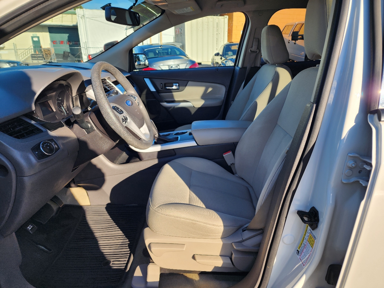 Ford Edge 4dr SE FWD 2012