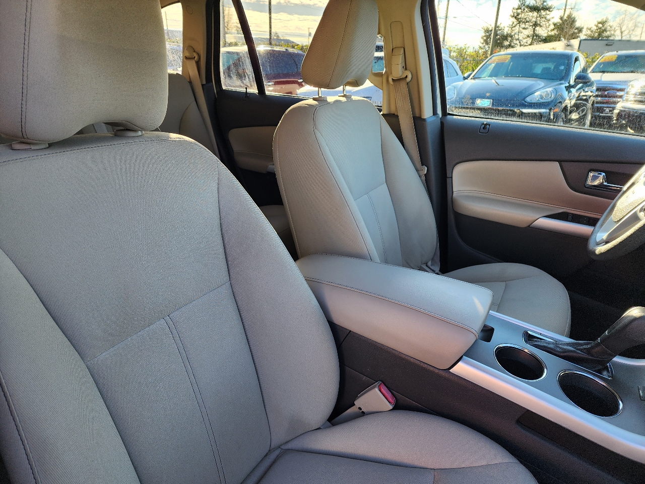 Ford Edge 4dr SE FWD 2012