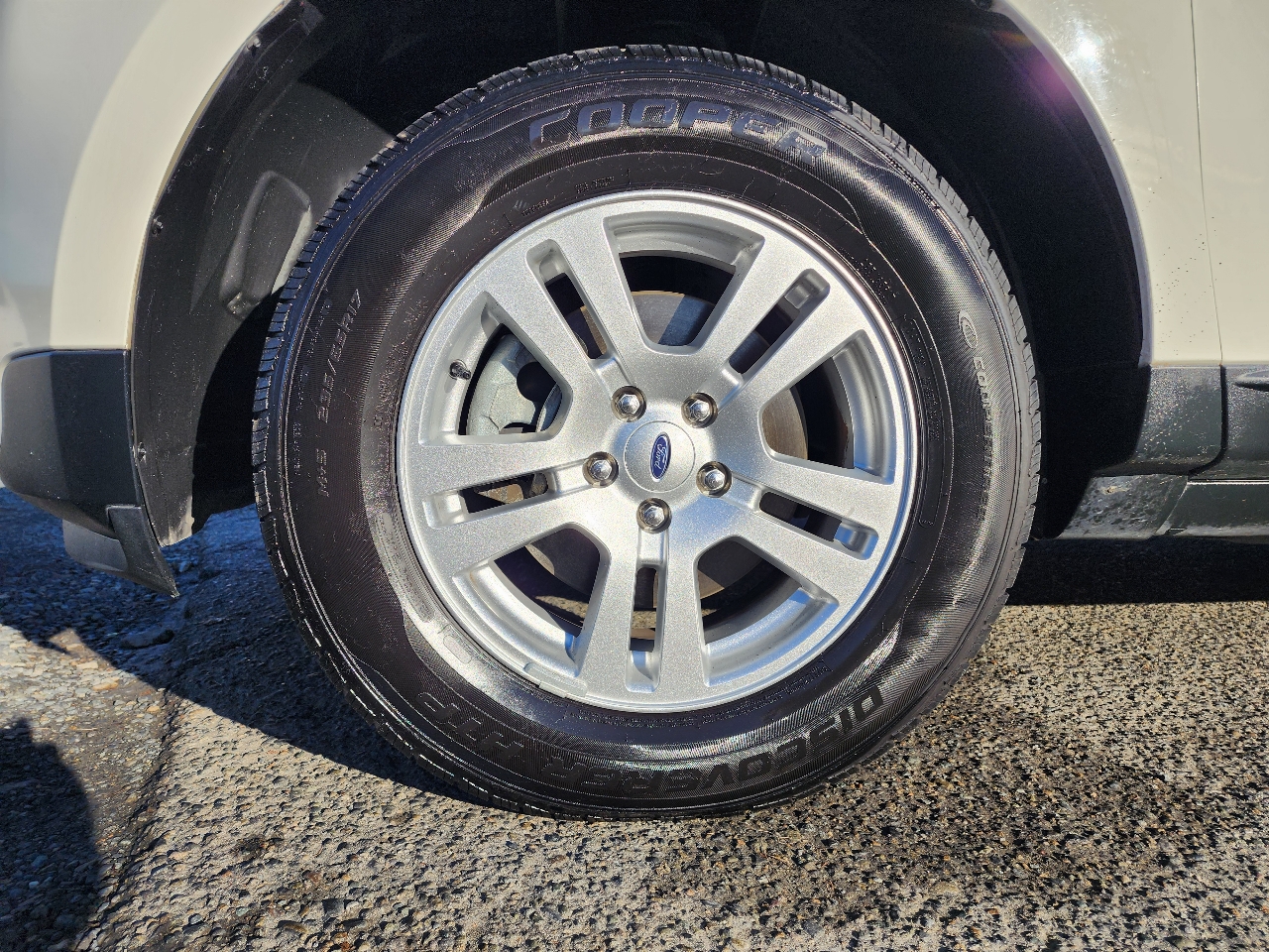 Ford Edge 4dr SE FWD 2012