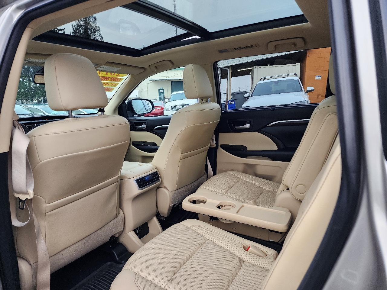 Toyota Highlander Hybrid Limited Platinum AWD 2015