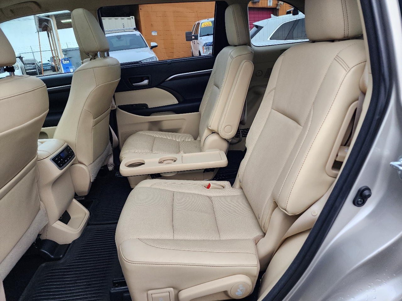 Toyota Highlander Hybrid Limited Platinum AWD 2015