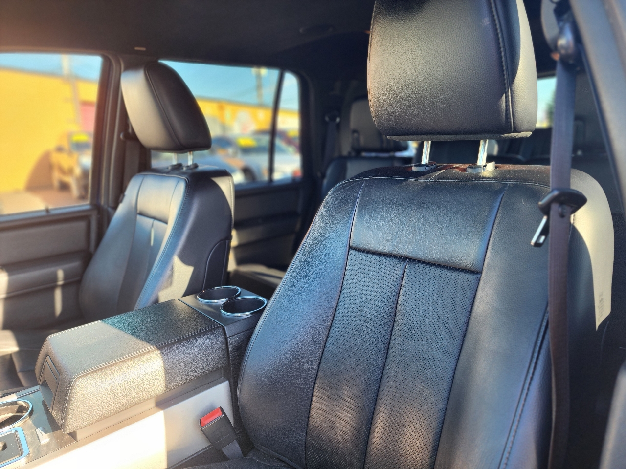 Ford Expedition Limited 4WD 2016