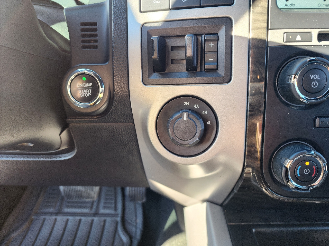 Ford Expedition Limited 4WD 2016