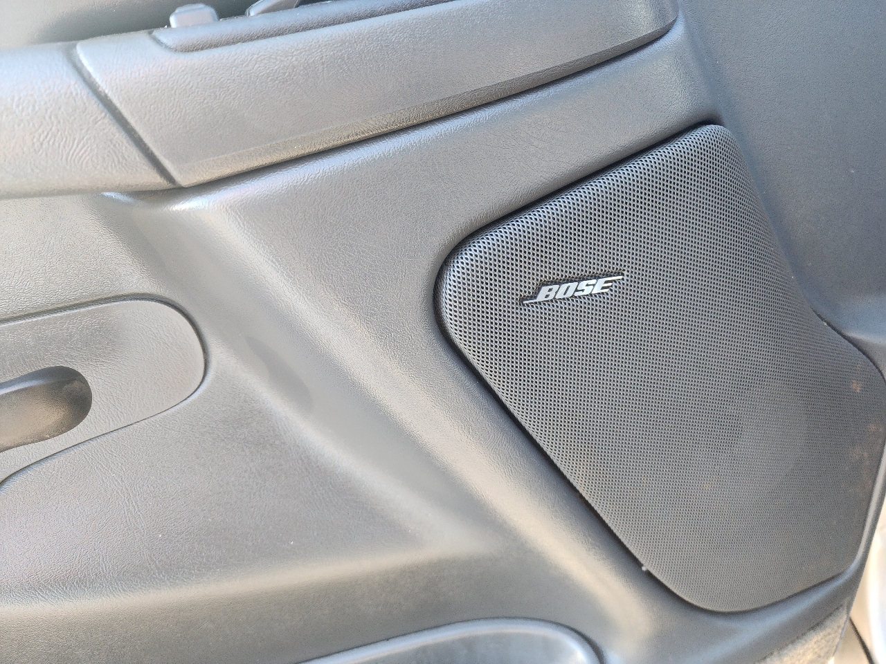 Chevrolet Avalanche LT 4WD 2004