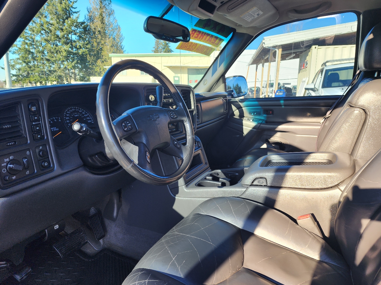 Chevrolet Avalanche LT 4WD 2004