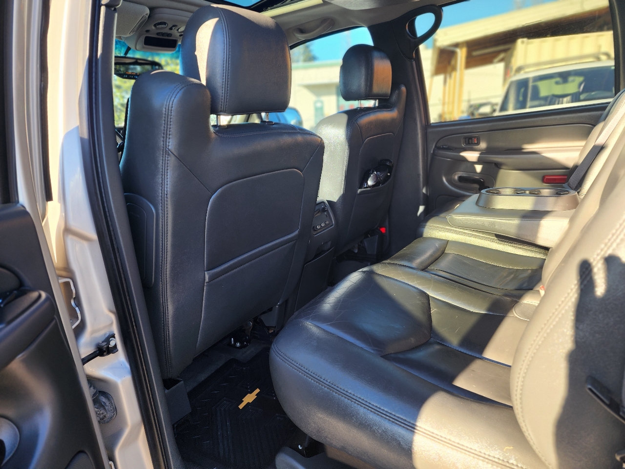 Chevrolet Avalanche LT 4WD 2004