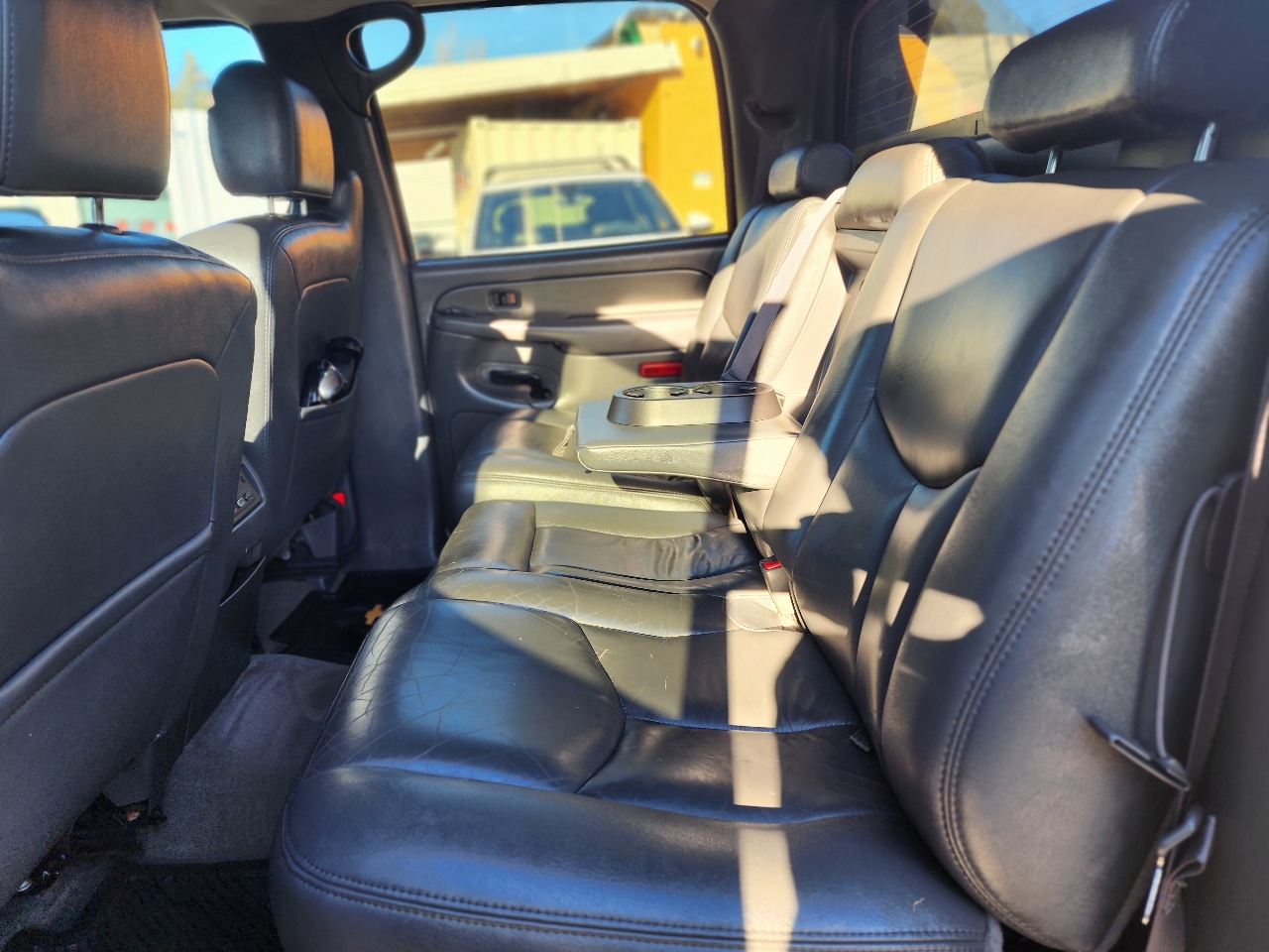 Chevrolet Avalanche LT 4WD 2004