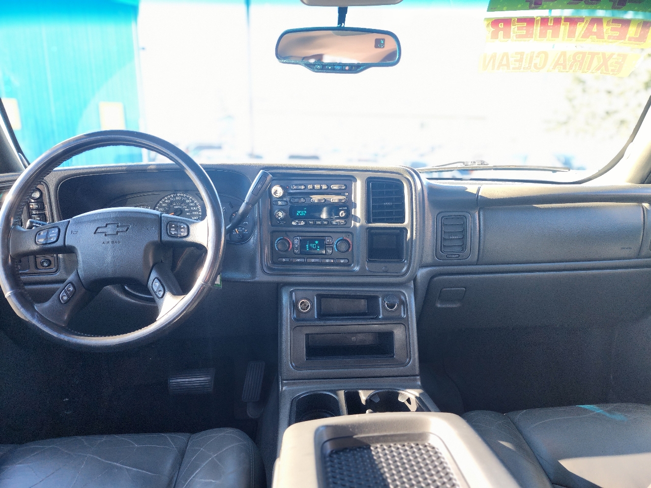 Chevrolet Avalanche LT 4WD 2004