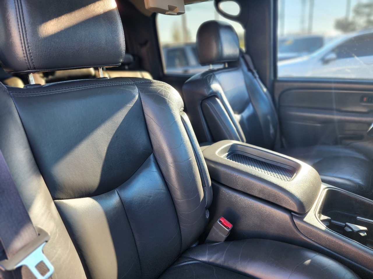 Chevrolet Avalanche LT 4WD 2004