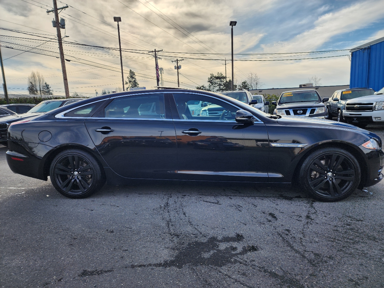 Jaguar XJL  2013