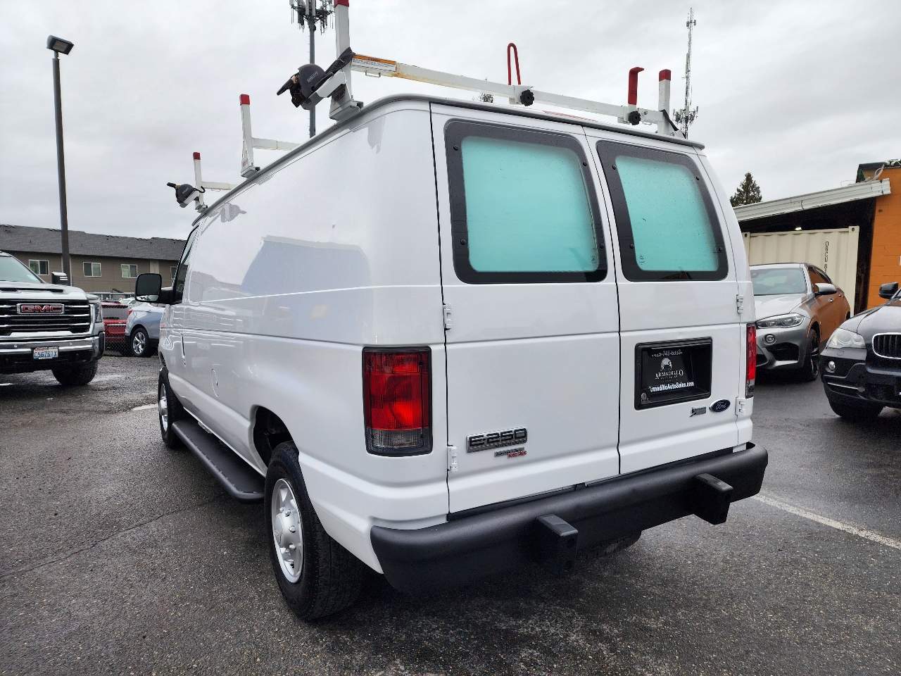 Ford Econoline Cargo Van E-250 2014