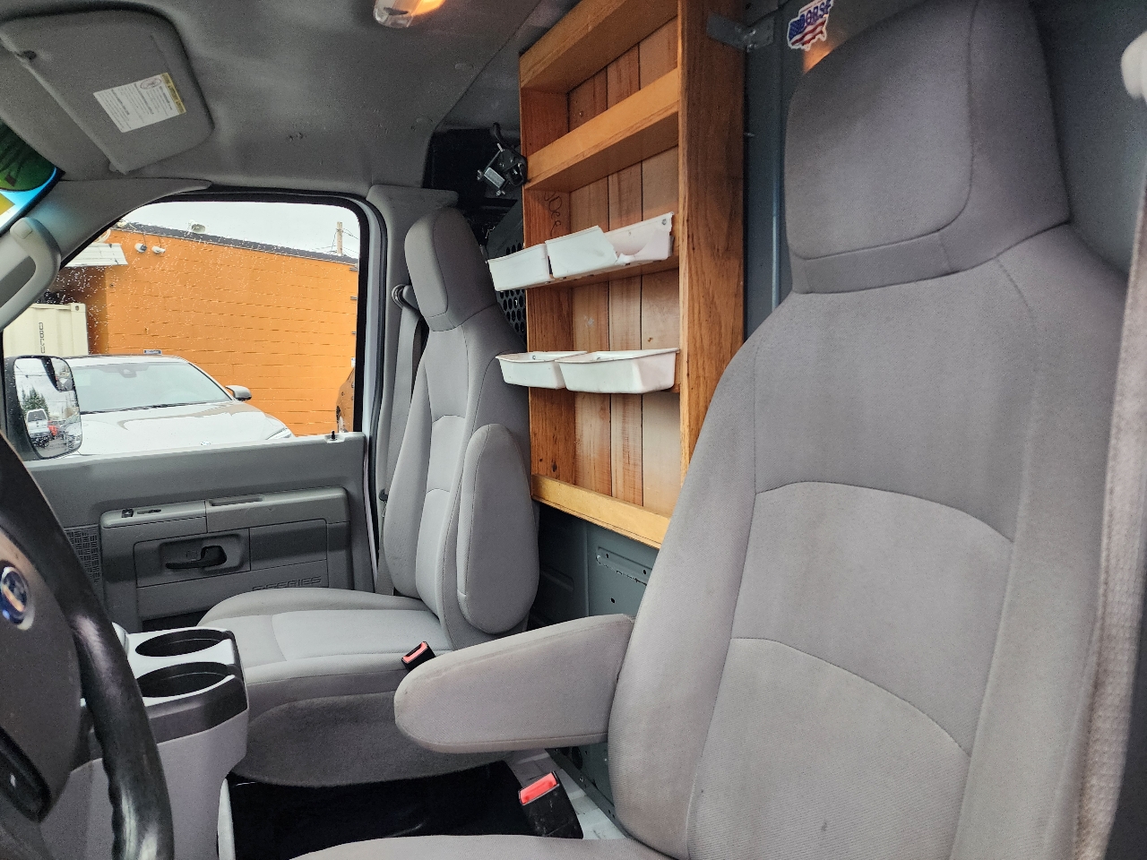 Ford Econoline Cargo Van E-250 2014