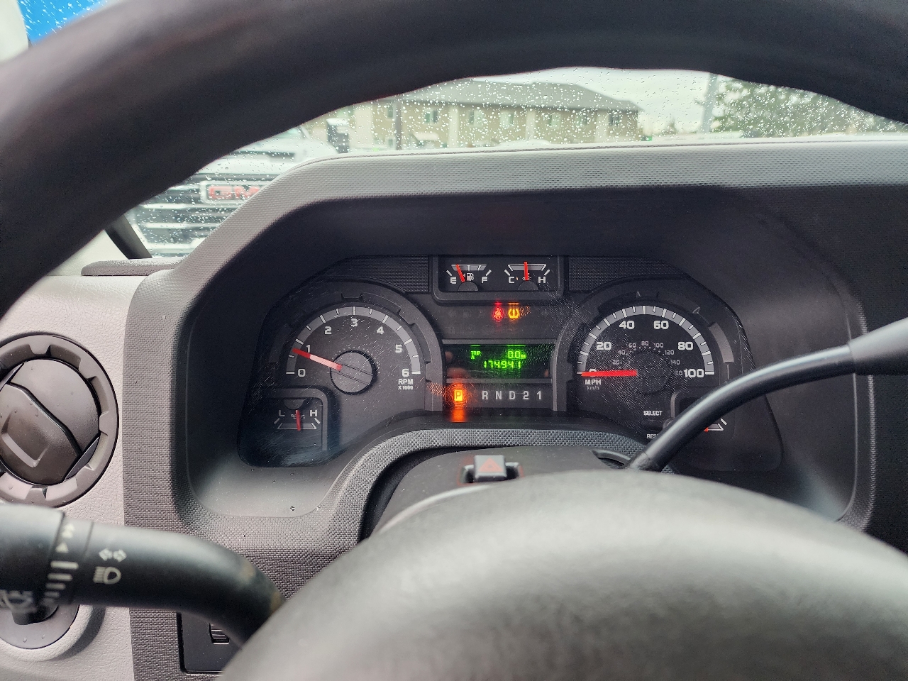 Ford Econoline Cargo Van E-250 2014