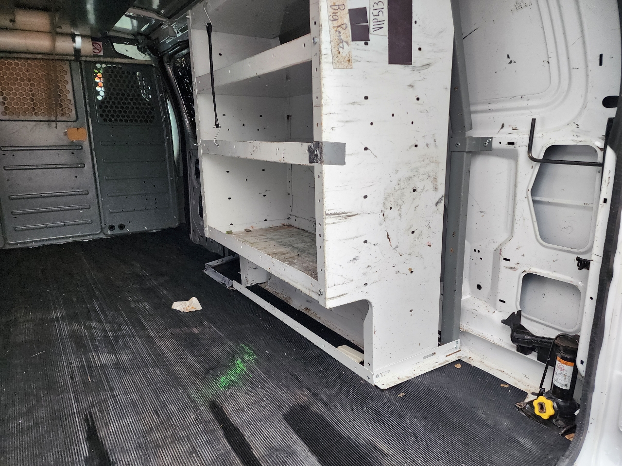 Ford Econoline Cargo Van E-250 2014