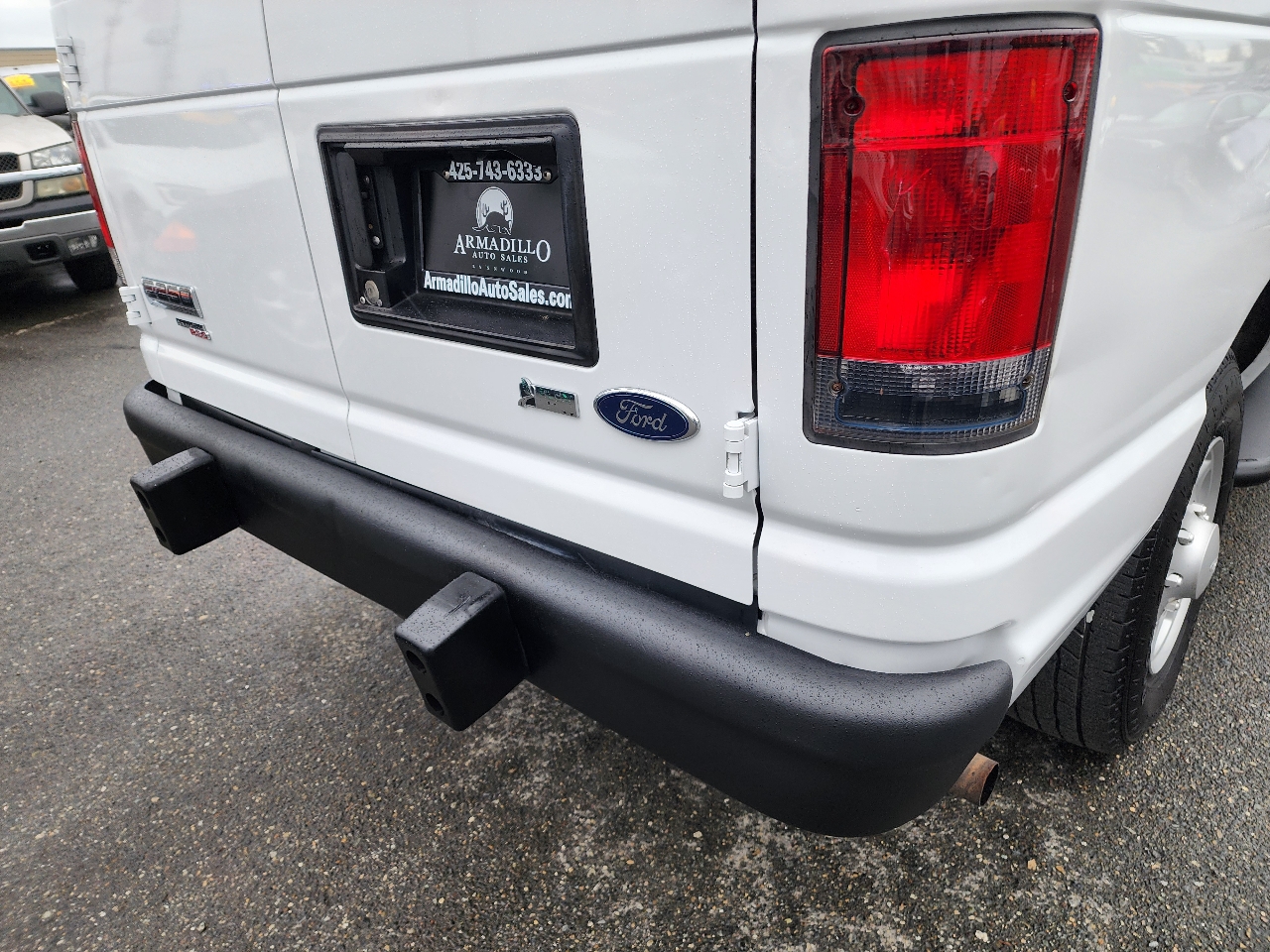 Ford Econoline Cargo Van E-250 2014