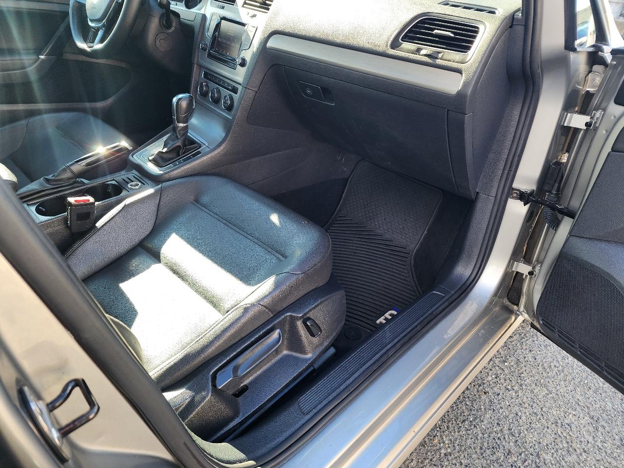 Volkswagen Golf SportWagen  2015