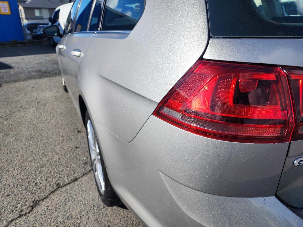 Volkswagen Golf SportWagen  2015