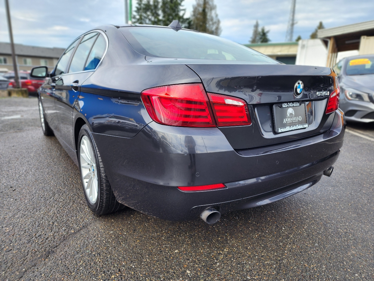 BMW 5 Series 4dr Sdn 535i xDrive AWD 2012