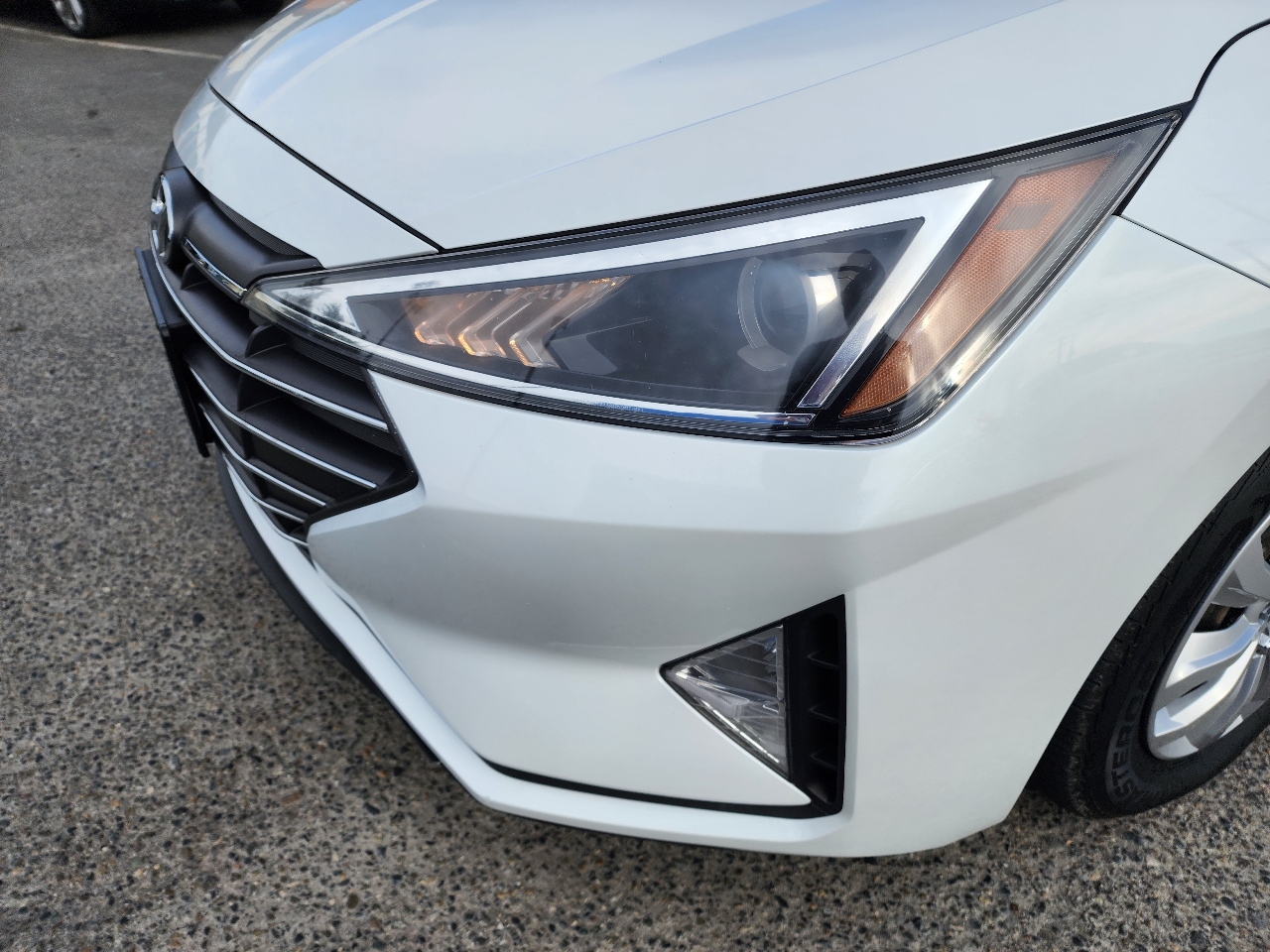 Hyundai Elantra SE 2019