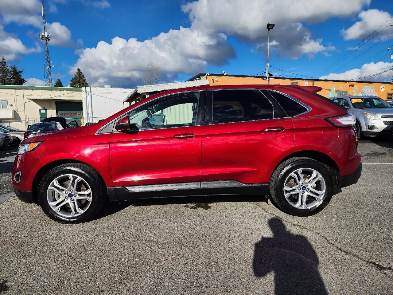 Ford Edge 4dr Titanium AWD 2016