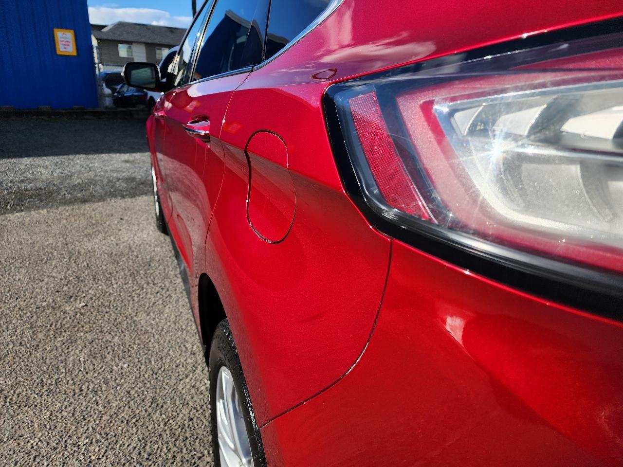 Ford Edge 4dr Titanium AWD 2016