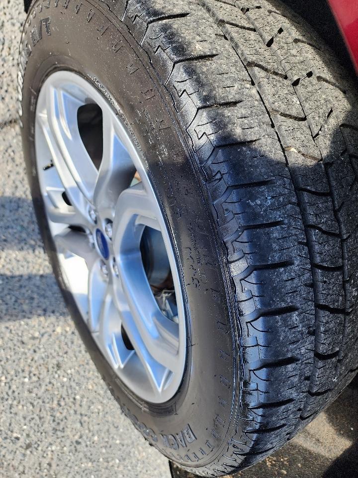 Ford Edge 4dr Titanium AWD 2016