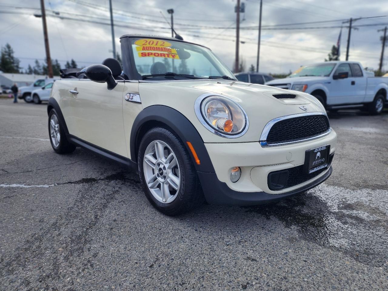 MINI Cooper S Convertible 2012