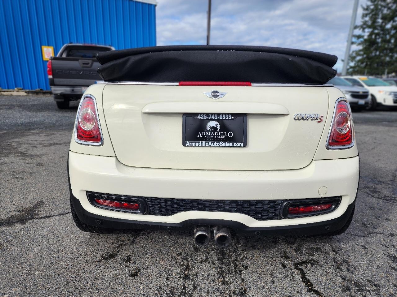 MINI Cooper S Convertible 2012