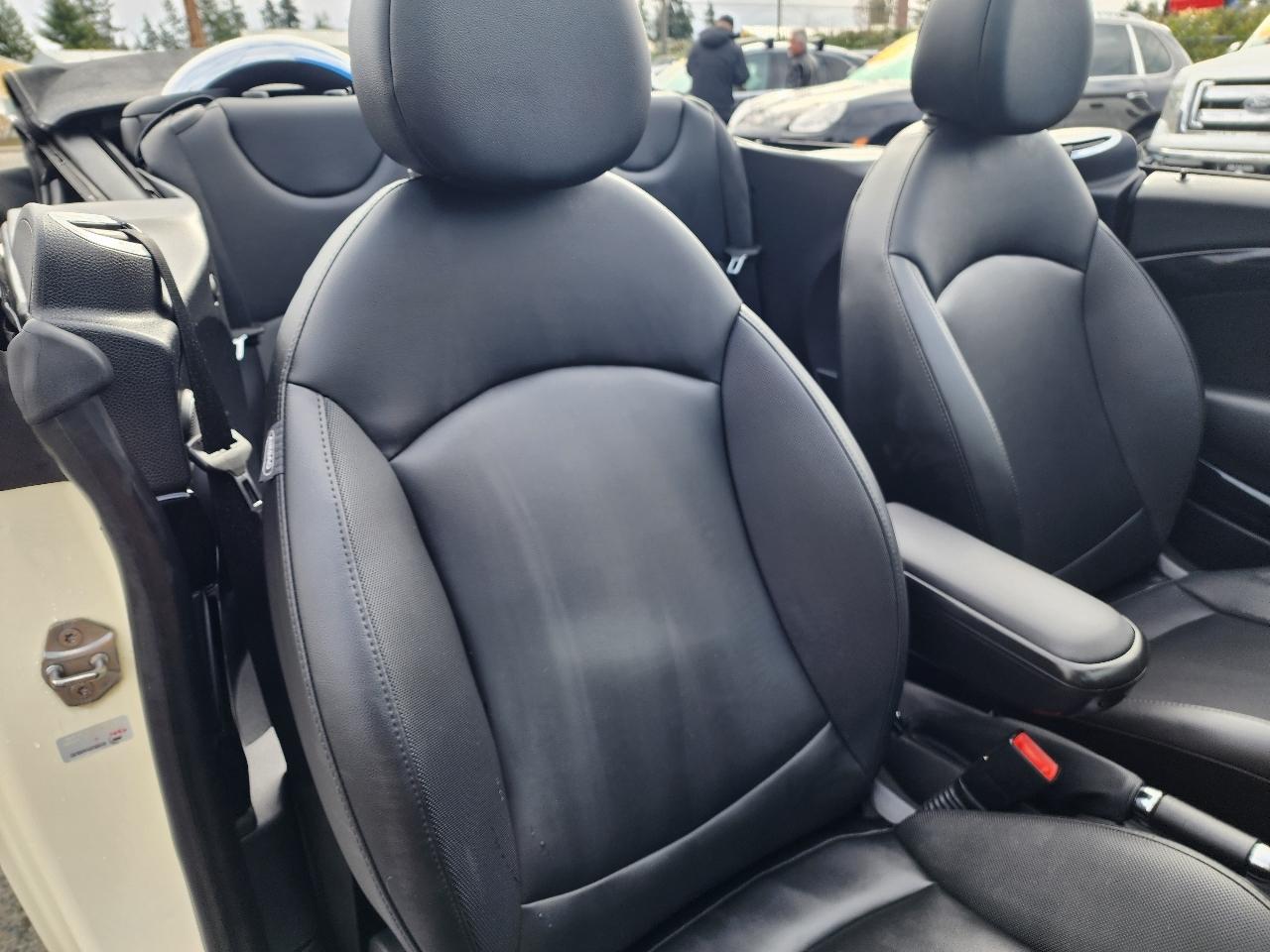 MINI Cooper S Convertible 2012