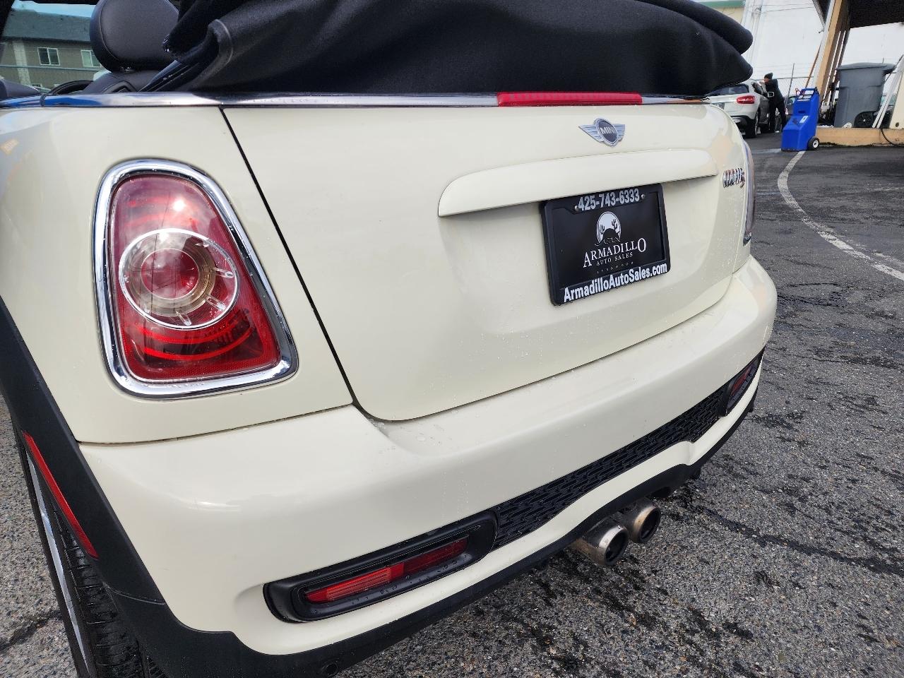MINI Cooper S Convertible 2012